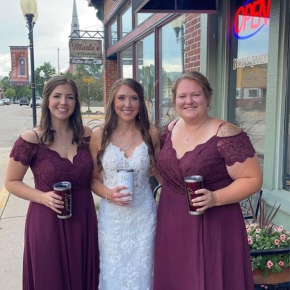 Meet your Posher, Cassie - Picture 1 of 1